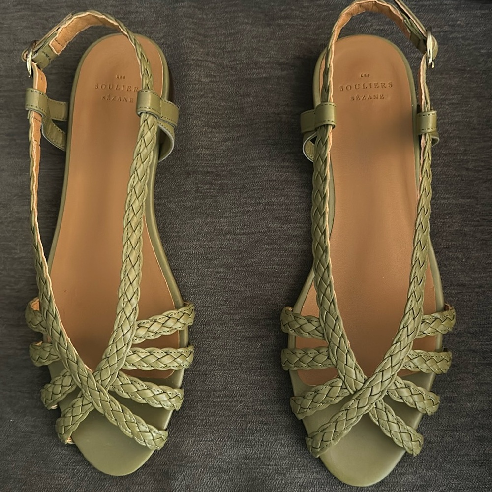 Sézane Natacha Sandals Low. Olive